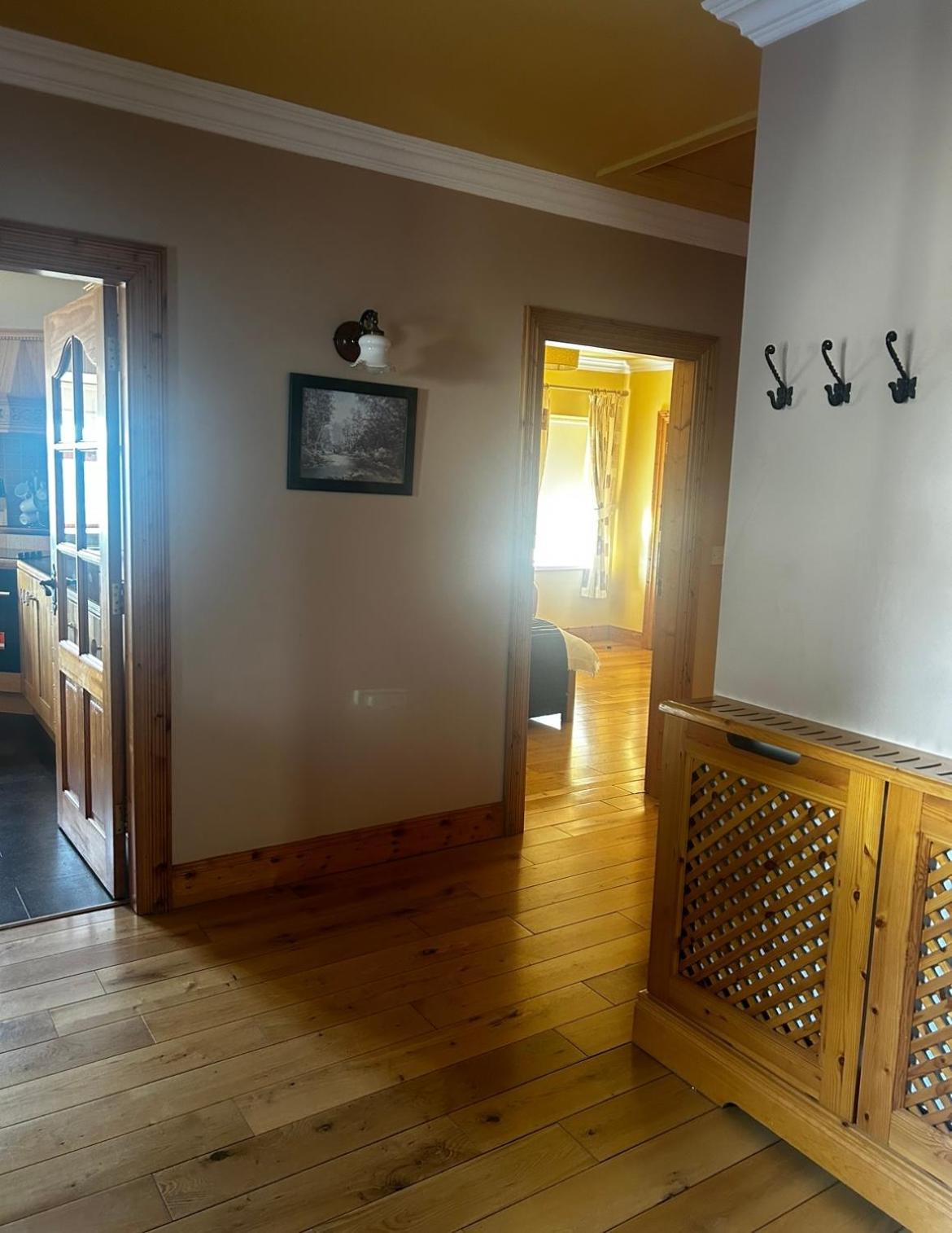 Yewwood Cottage 뉴리 외부 사진